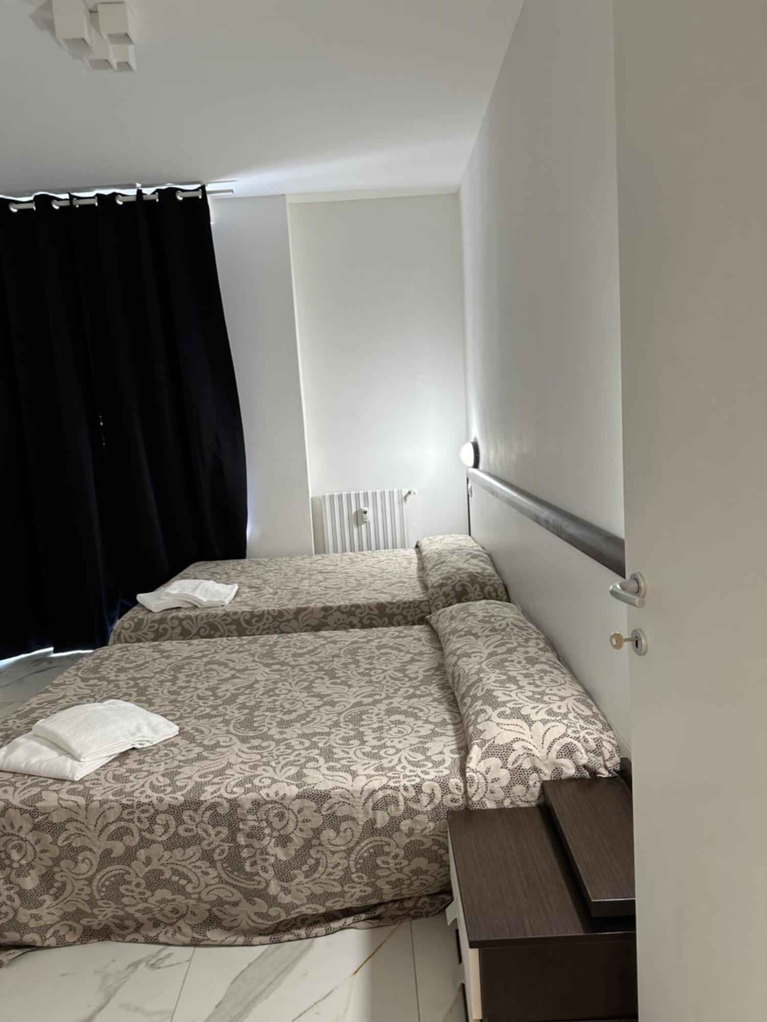 Jcube Apartments Bocconi Milano Ngoại thất bức ảnh