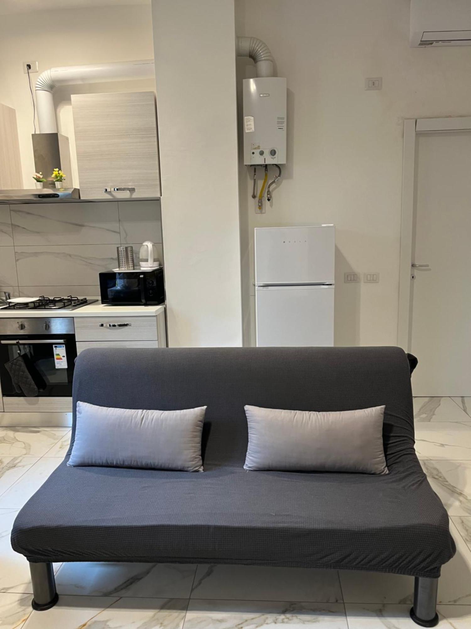 Jcube Apartments Bocconi Milano Ngoại thất bức ảnh